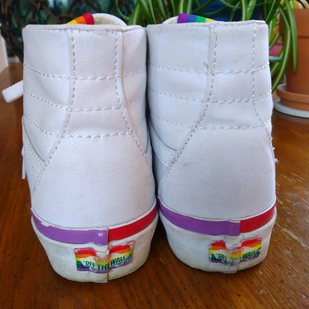 Vans Sk8-Hi Tapered True White Rainbow Foxing 7 5.5 Pride🏳️‍🌈 - Picture 5 of 13